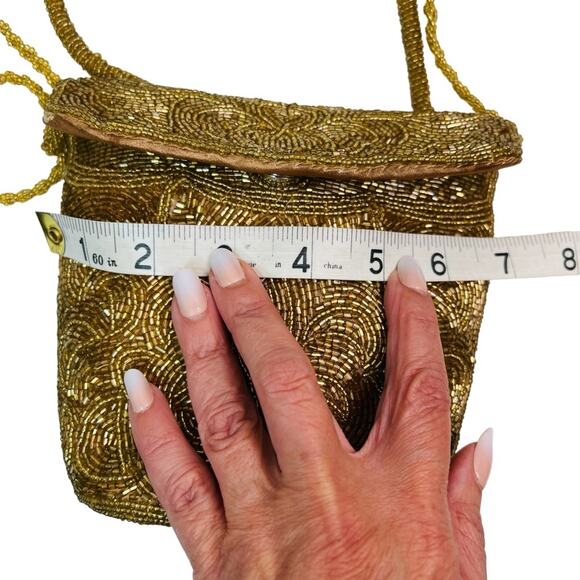 Vintage Gold Beaded Evening Handbag - Picture 12 of 13